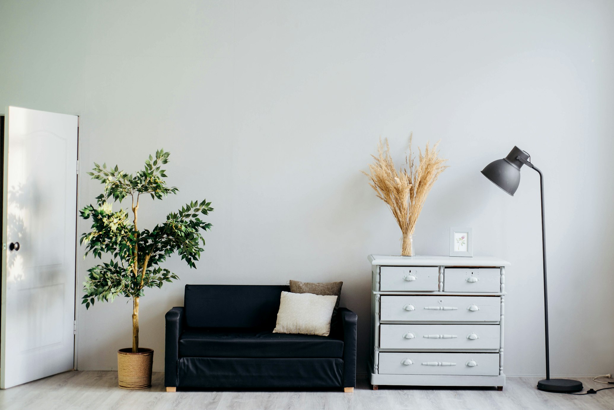 Modern living room with a floor lamp